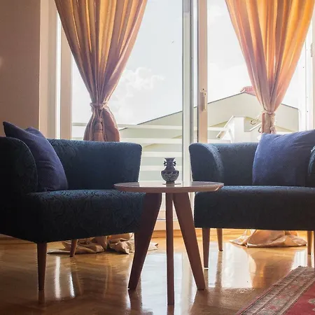 Apartment Luxury Rebeka *